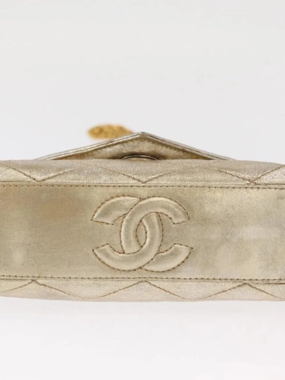 CHANEL Matelasse Single Flap Chain Shoulder Bag Leather Gold CC Auth 165938V